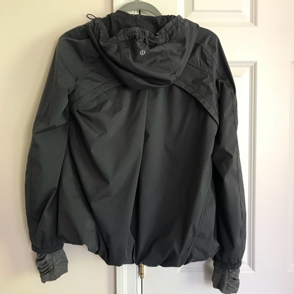 Lululemon wind breaker